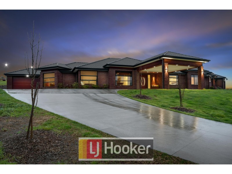 222 Army Road, Pakenham VIC 3810