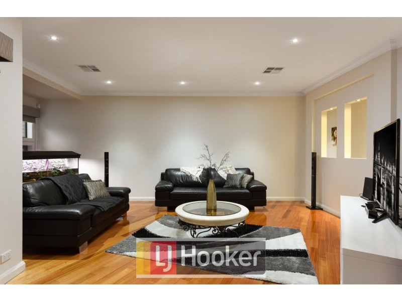 222 Army Road, Pakenham VIC 3810