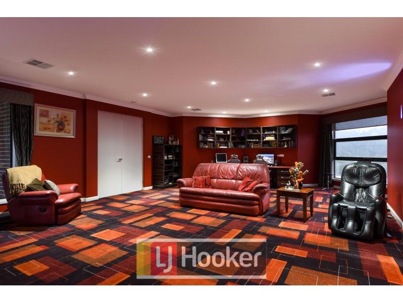 222 Army Road, Pakenham VIC 3810