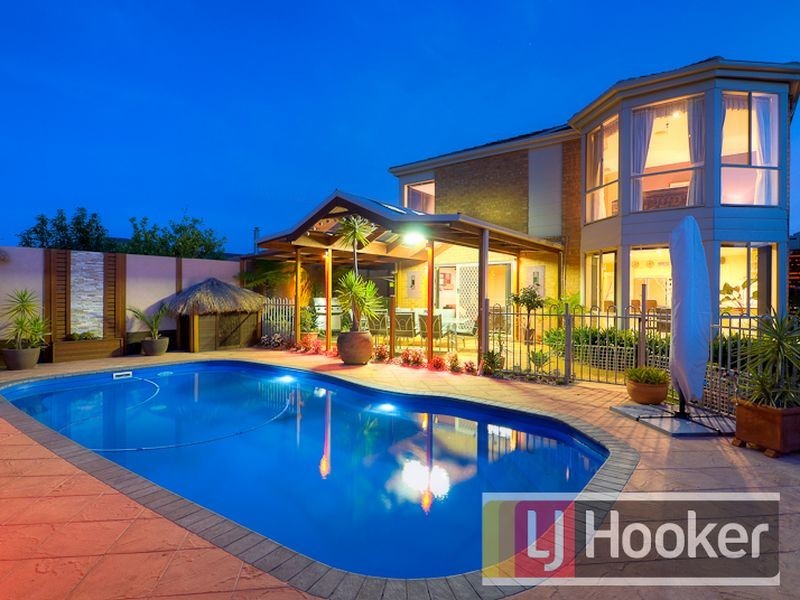 24 Lighthorse Crescent, Narre Warren South VIC 3805