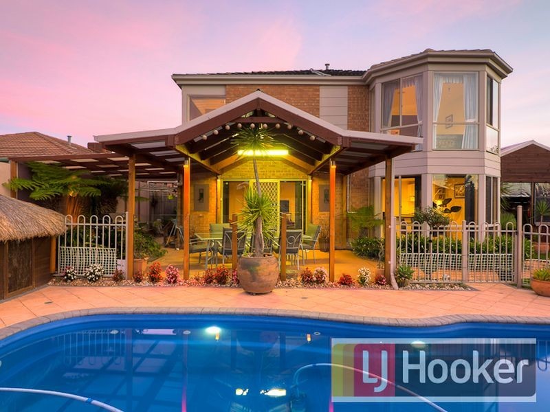 24 Lighthorse Crescent, Narre Warren South VIC 3805