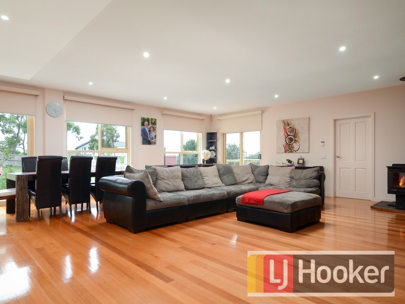 138 Hallam North Road, Narre Warren North VIC 3804