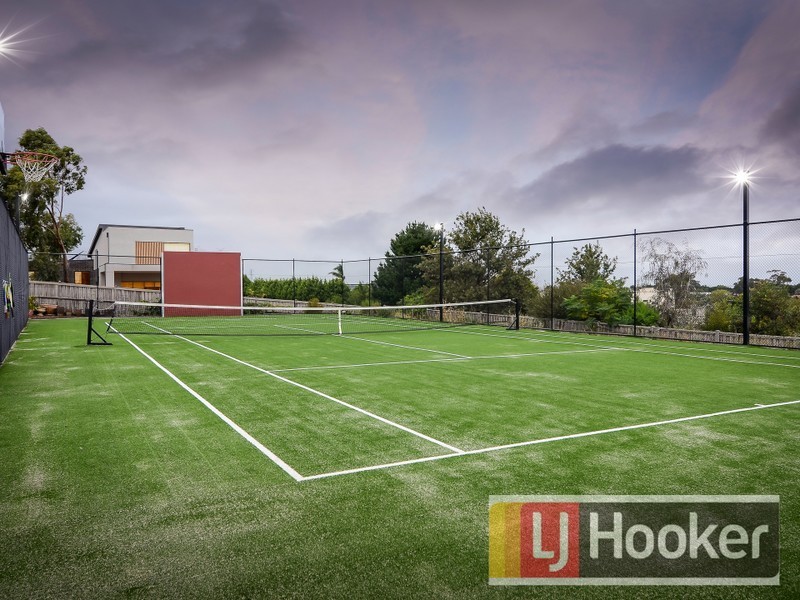 138 Hallam North Road, Narre Warren North VIC 3804