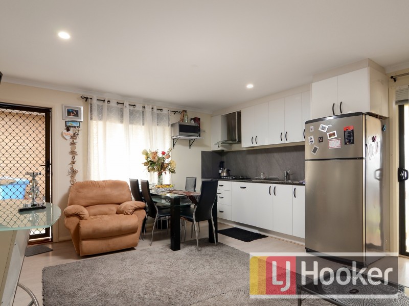 150 James Cook Drive, Endeavour Hills VIC 3802