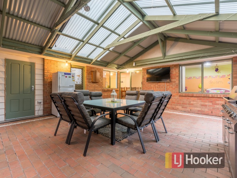 6 Poorinda Rise, Narre Warren VIC 3805