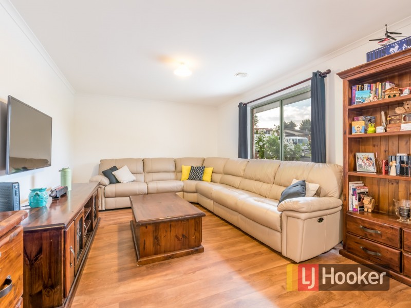 6 Poorinda Rise, Narre Warren VIC 3805