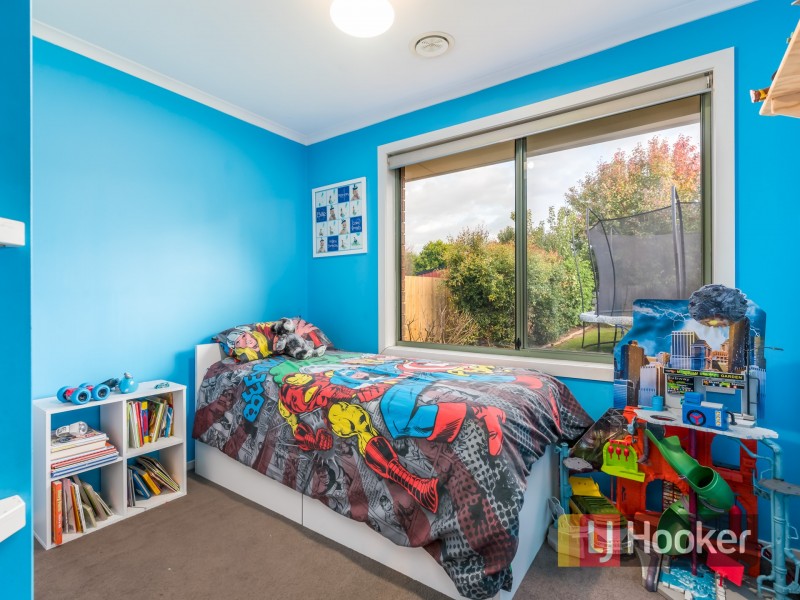 6 Poorinda Rise, Narre Warren VIC 3805