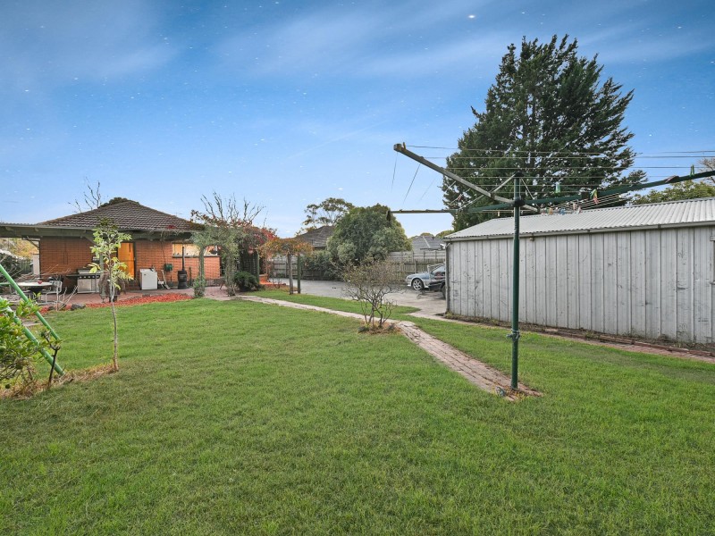 16 Bride Avenue, Hampton Park VIC 3976