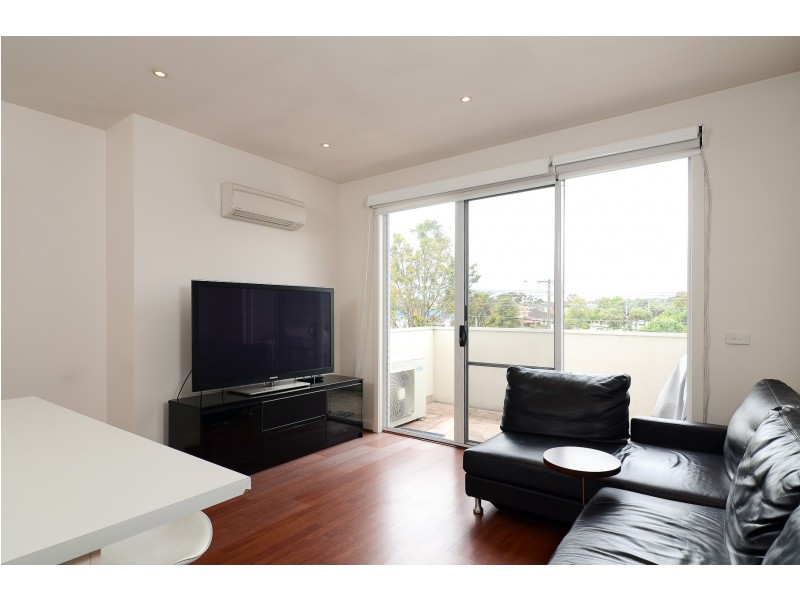 6/1438 Centre Rd, Clayton South VIC 3169