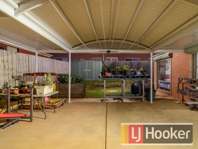 35 Eureka Crescent, Narre Warren South VIC 3805