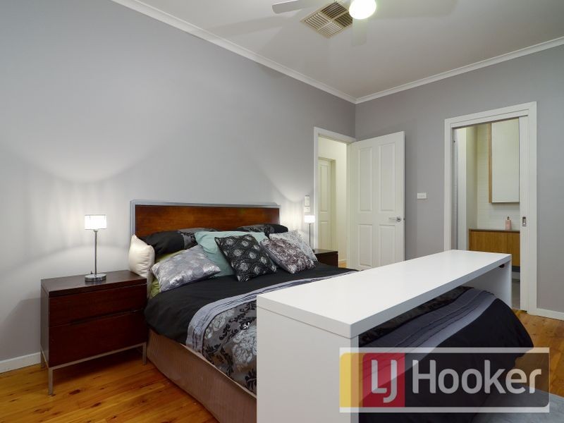 5 Raleigh Drive, Narre Warren South VIC 3805