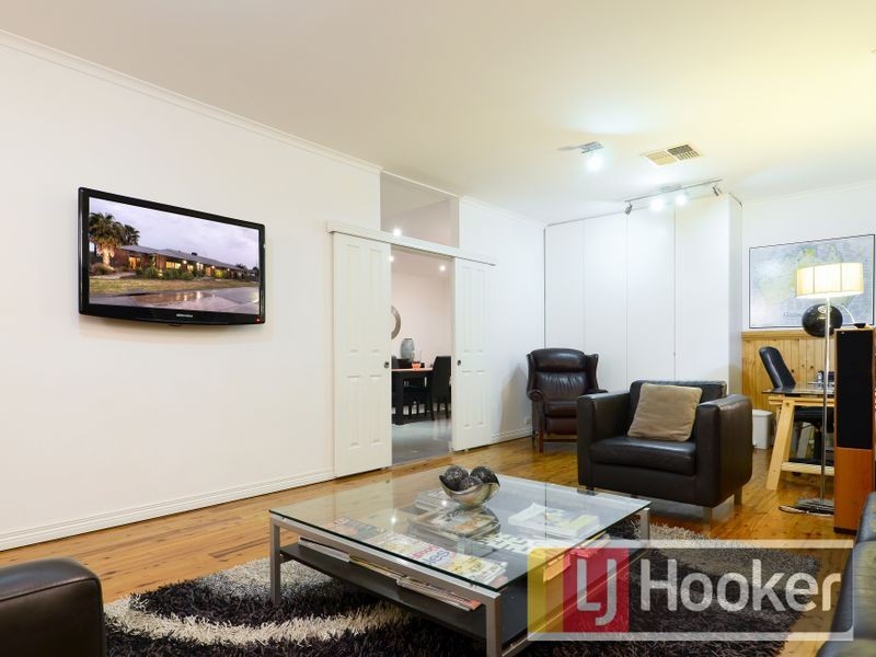 5 Raleigh Drive, Narre Warren South VIC 3805