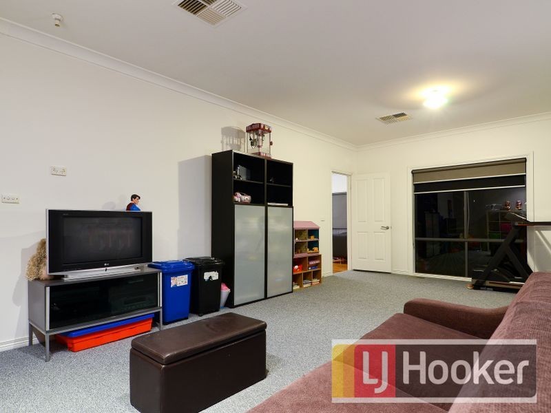 5 Raleigh Drive, Narre Warren South VIC 3805