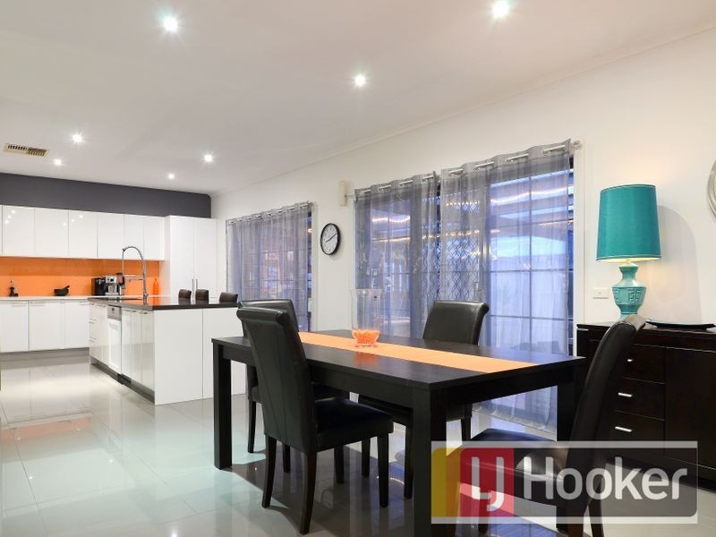 5 Raleigh Drive, Narre Warren South VIC 3805