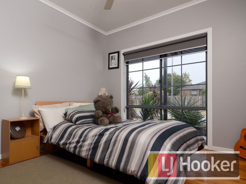 5 Raleigh Drive, Narre Warren South VIC 3805