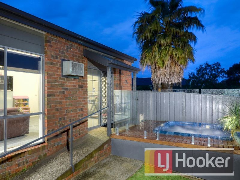 5 Raleigh Drive, Narre Warren South VIC 3805