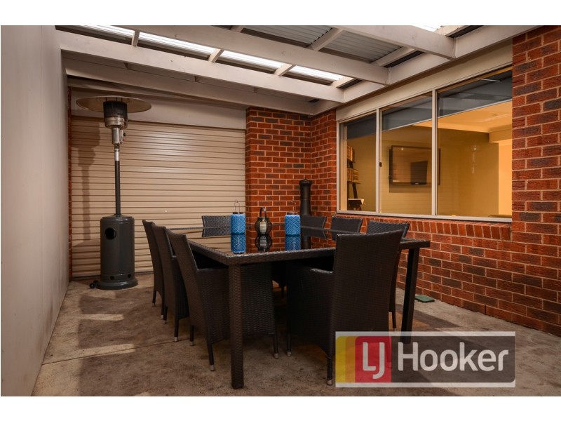 79 Scotsdale Drive, Cranbourne East VIC 3977