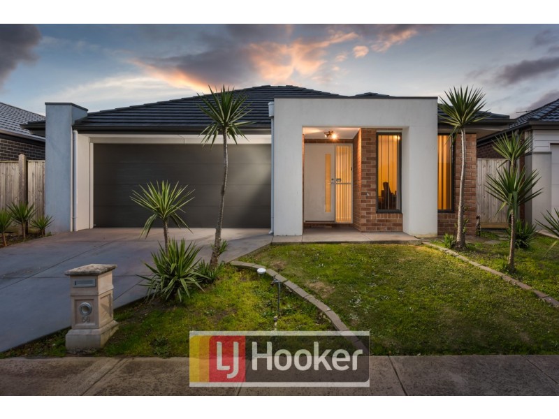 56 Silverwattle Drive, Lyndhurst VIC 3975