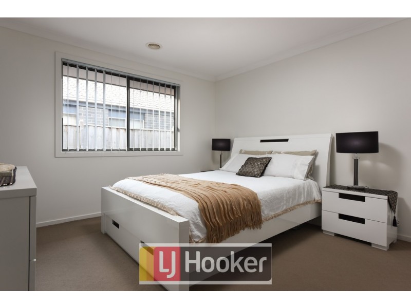 56 Silverwattle Drive, Lyndhurst VIC 3975