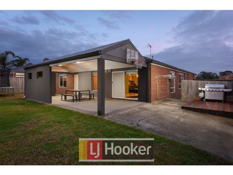 2 Fleet Street, Narre Warren South VIC 3805