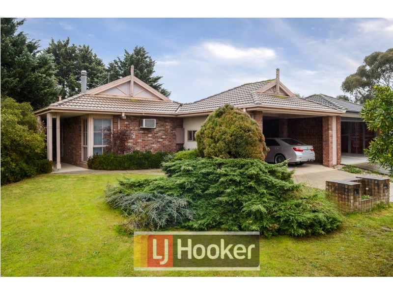 6 Cliveden Close, Narre Warren South VIC 3805