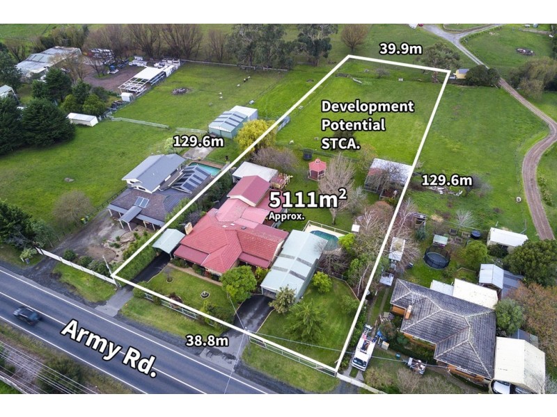 152 Army Road, Pakenham VIC 3810