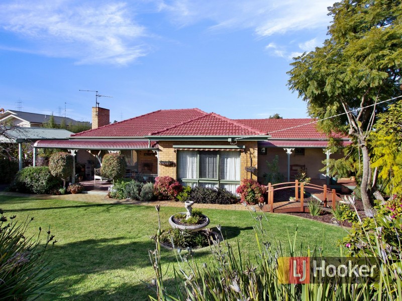 152 Army Road, Pakenham VIC 3810