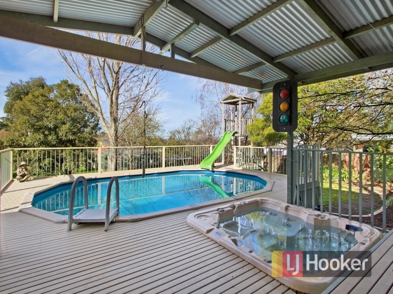 152 Army Road, Pakenham VIC 3810