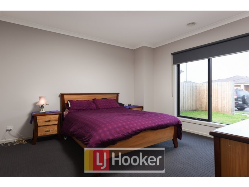 7 Bodhran Place, Lynbrook VIC 3975