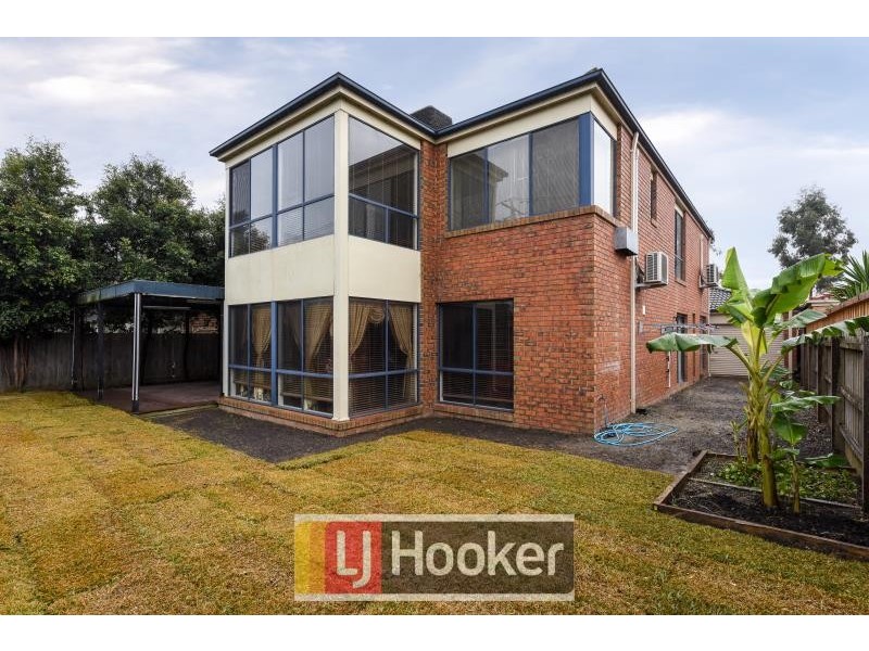 15 Clocktower Court, Berwick VIC 3806