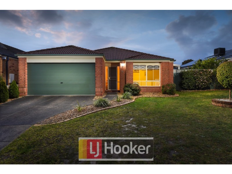 18 McCartney Drive, Narre Warren South VIC 3805