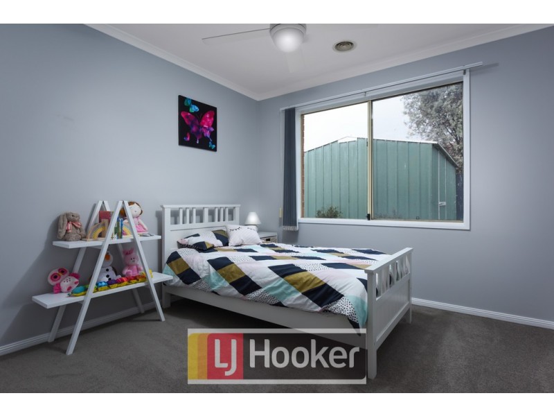 18 McCartney Drive, Narre Warren South VIC 3805