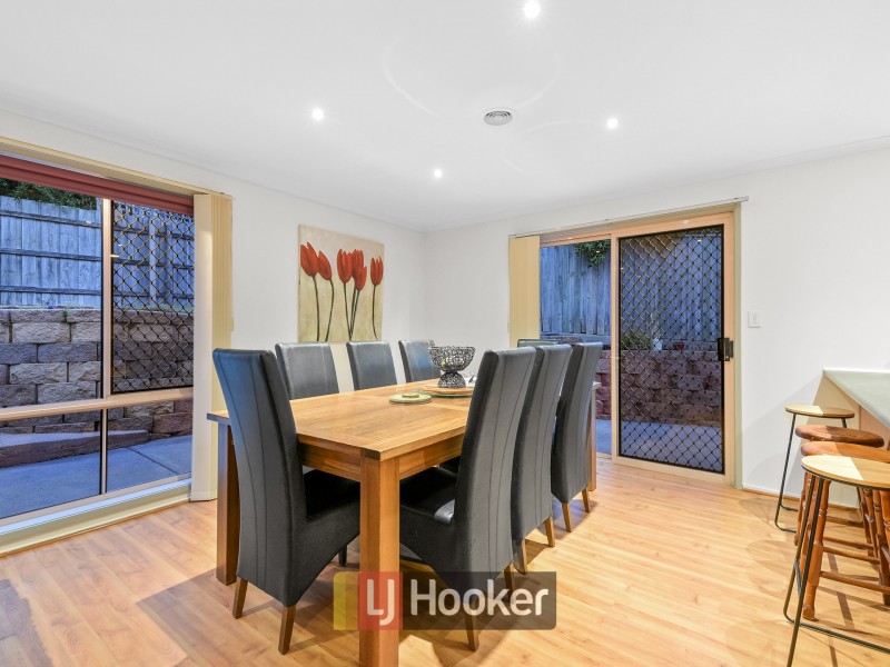 28 Cumberland Chase, Hampton Park VIC 3976