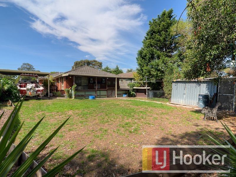 17 Vanessa Drive, Hampton Park VIC 3976