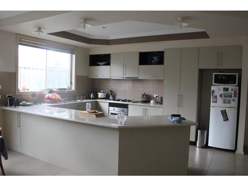 17 Flinders Park Drive, Officer VIC 3809