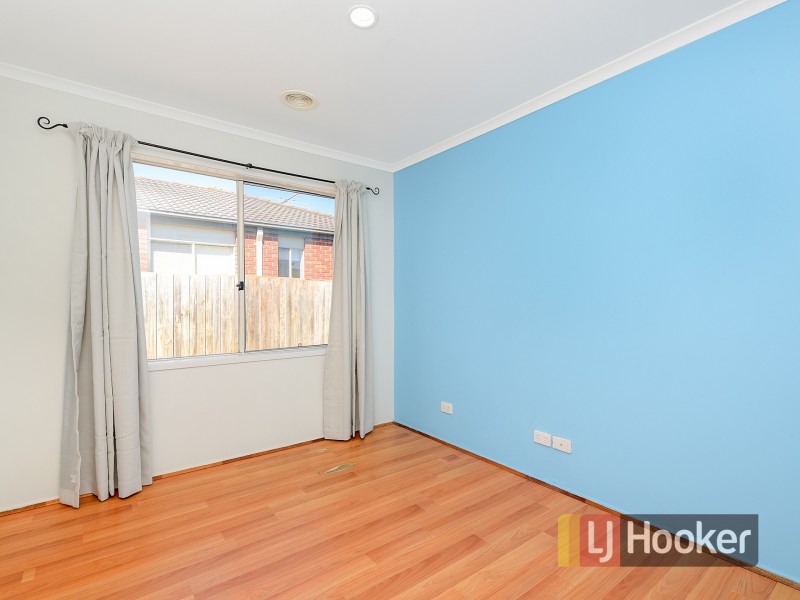 52 Beethoven Drive, Narre Warren South VIC 3805