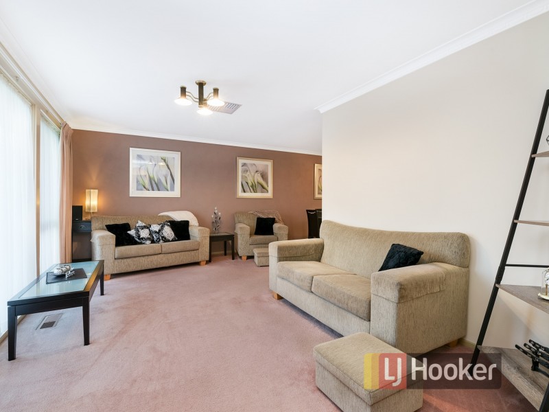 7 Poorinda Rise, Narre Warren VIC 3805