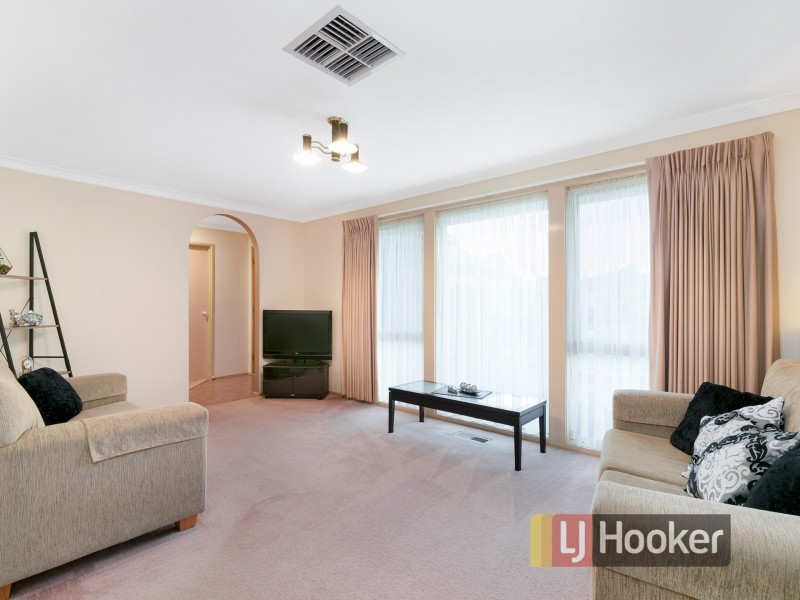 7 Poorinda Rise, Narre Warren VIC 3805