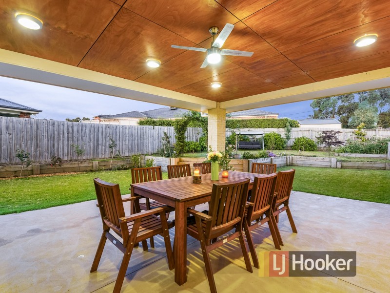 14 Orbison Court, Endeavour Hills VIC 3802