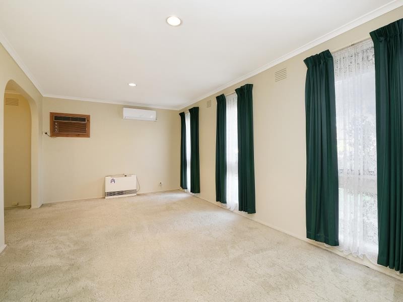 7 Mark Court, Hampton Park VIC 3976