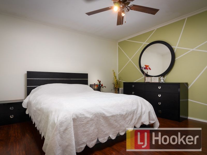 8 Heather Court, Hampton Park VIC 3976