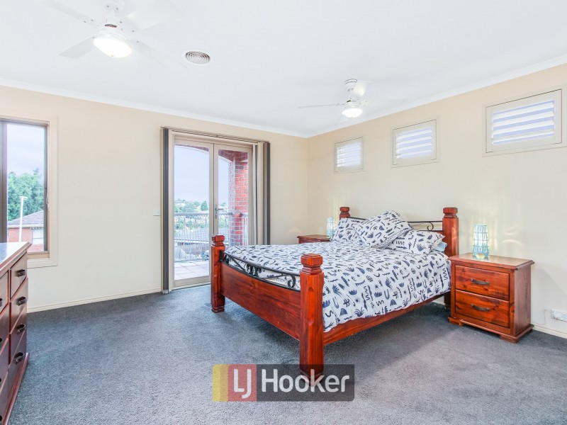 13 Wilkinson Way, Endeavour Hills VIC 3802