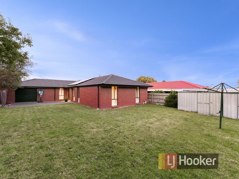 74 The Parkway, Hampton Park VIC 3976