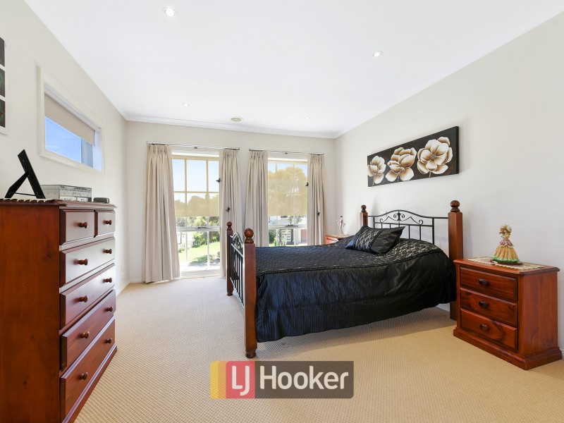 3 The Springs Close, Narre Warren South VIC 3805