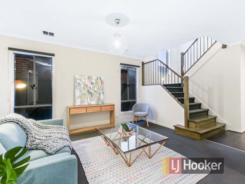 58 Pegasus Road, Cranbourne West VIC 3977