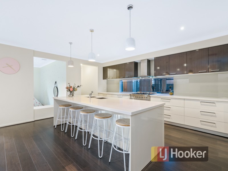 58 Pegasus Road, Cranbourne West VIC 3977