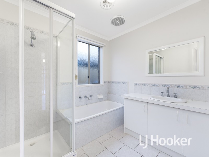 14 Cashel Court, Berwick VIC 3806