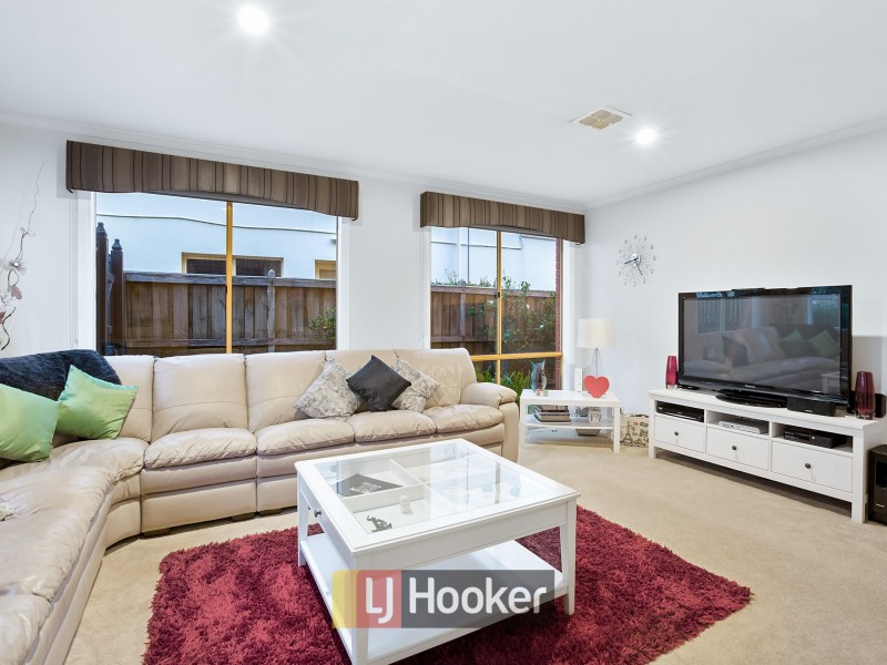 13 Park Square, Narre Warren South VIC 3805