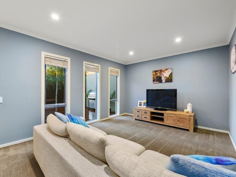 10 Lords Lane, Officer VIC 3809