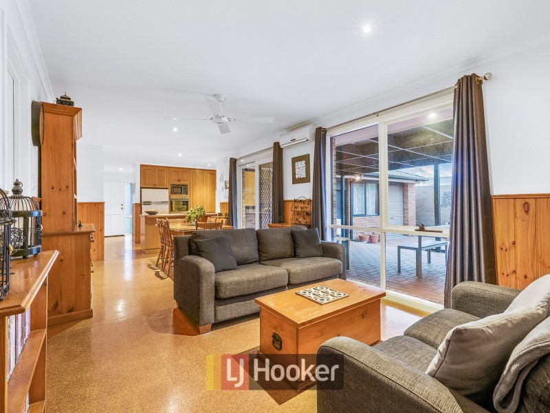 7 Kathleen Court, Hampton Park VIC 3976